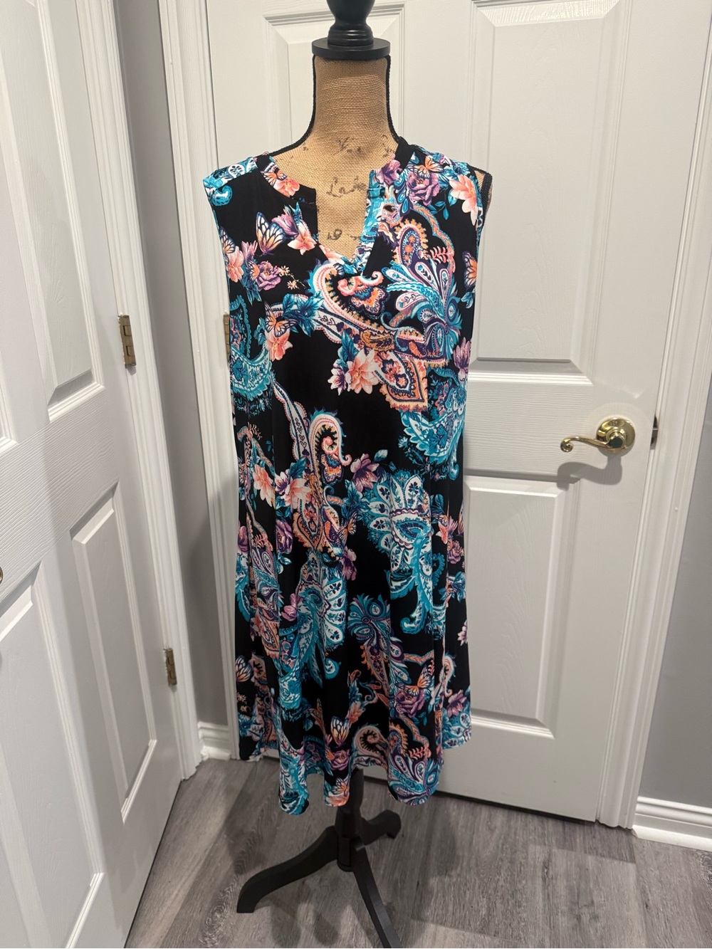 Chico's Black Paisley Floral Sleeveless Swing Dress with Teal Accents